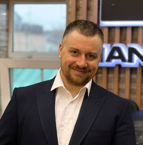 Михаил Денисенко_.jpg