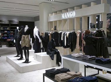 Сеть магазинов одежды и аксессуаров MANGO. Фото 3