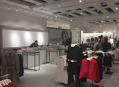 Сеть магазинов одежды и аксессуаров MANGO. Фото 4